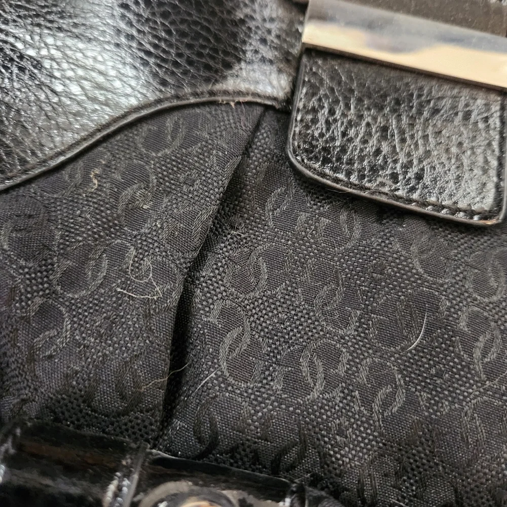 Guess Vintage Y2K Black Faux Leather‎ Silver Studded Handbag